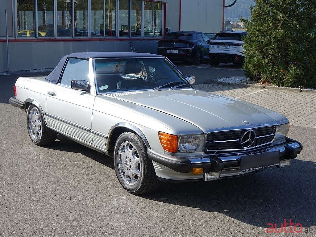 1988' Mercedes-Benz 560SL photo #2