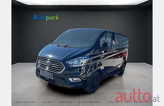 2020' Ford Tourneo photo #1