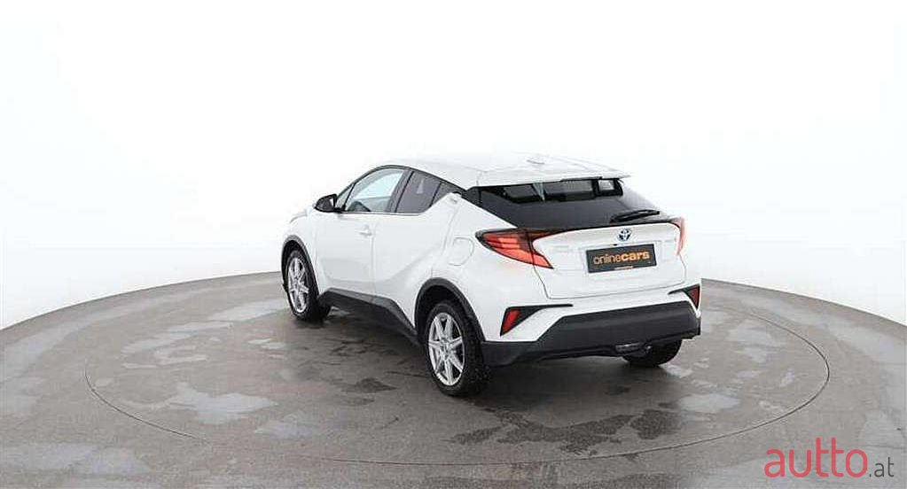 2020' Toyota C-Hr photo #4