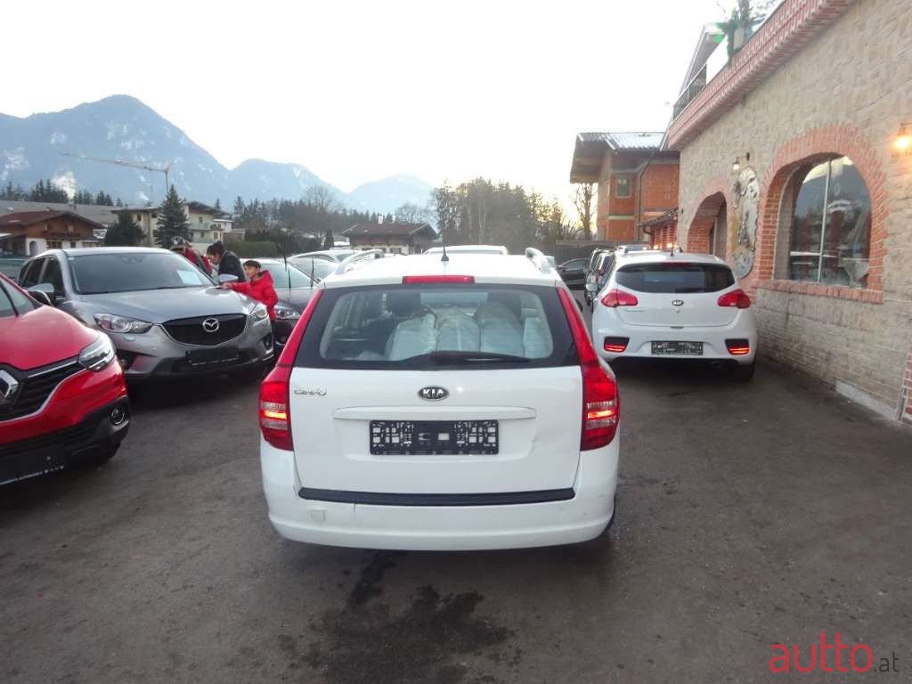 2009' Kia Ceed photo #5