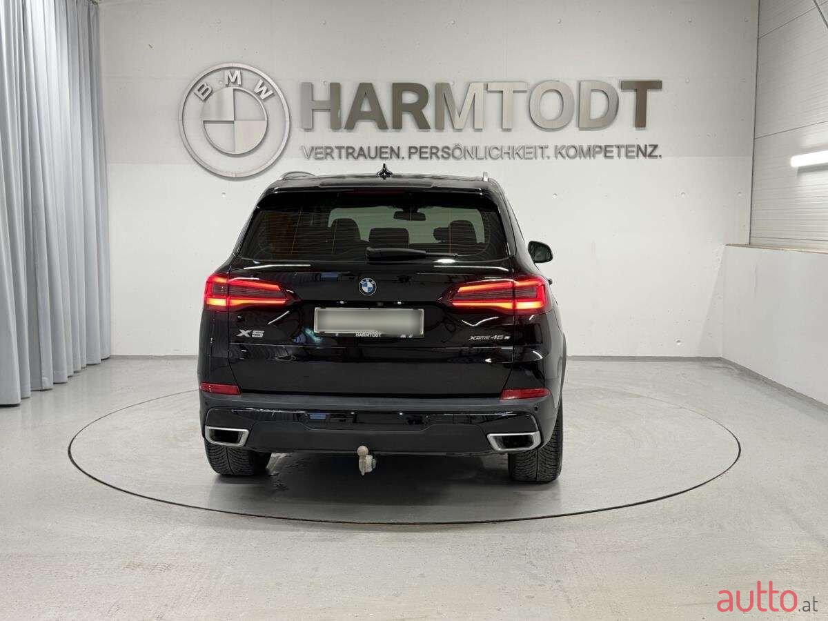 2020' BMW X5 photo #3