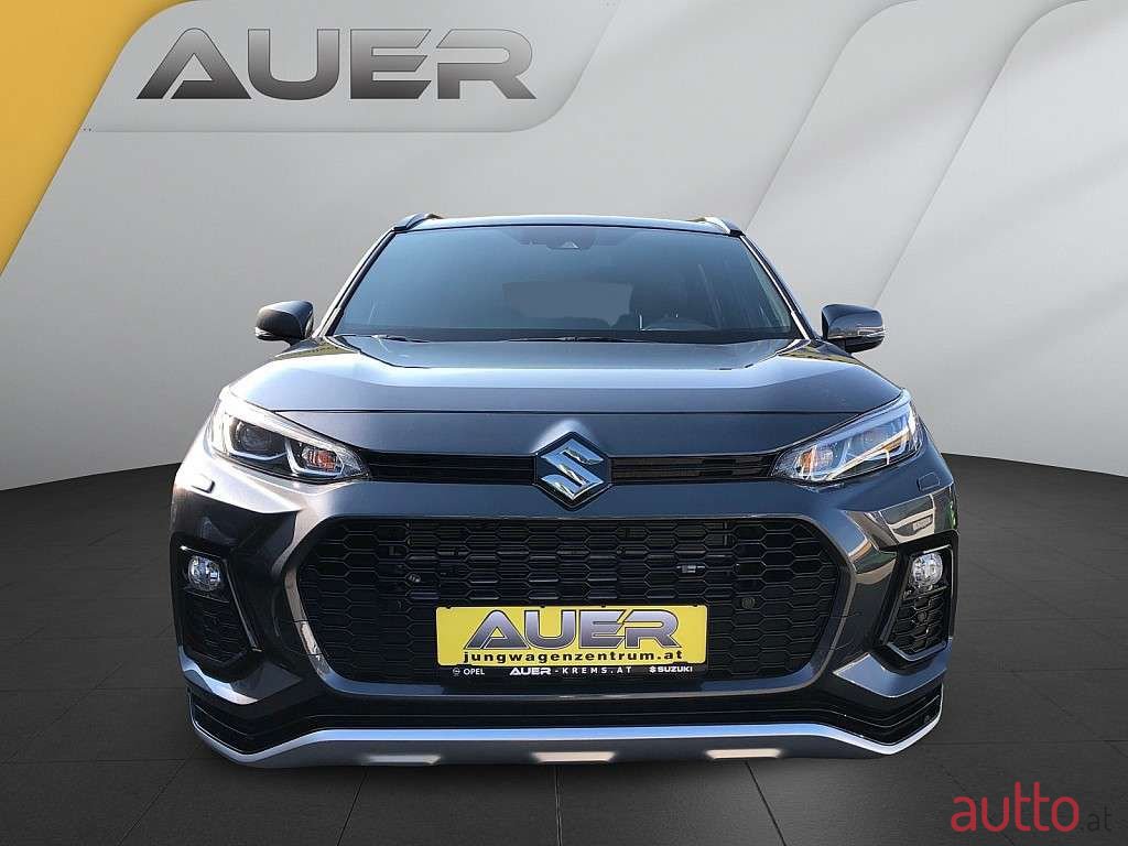 2022' Suzuki Across photo #2