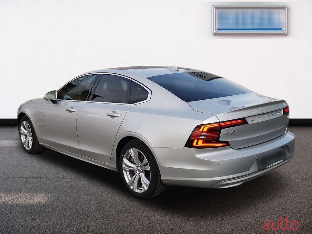 2021' Volvo S90 photo #2