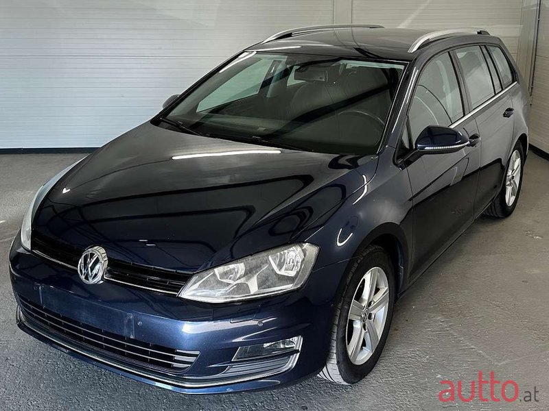 2013' Volkswagen Golf photo #1