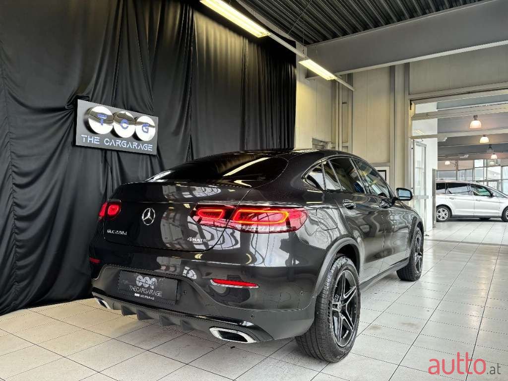 2022' Mercedes-Benz Glc-Klasse photo #6