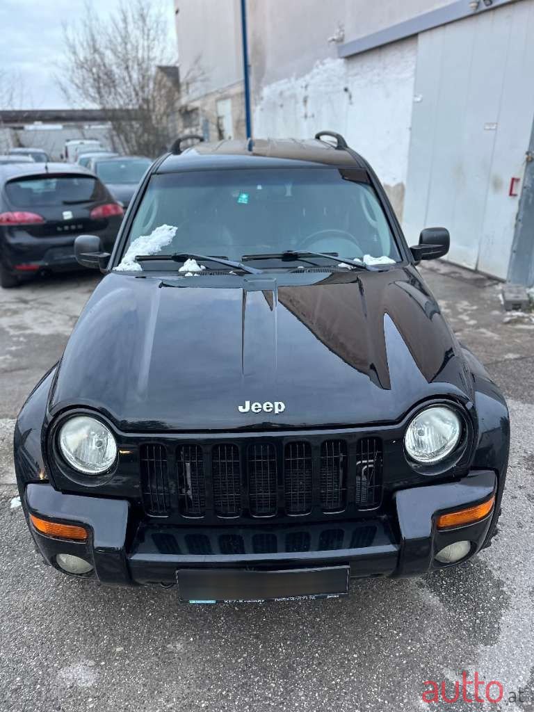 2003' Jeep Cherokee photo #3