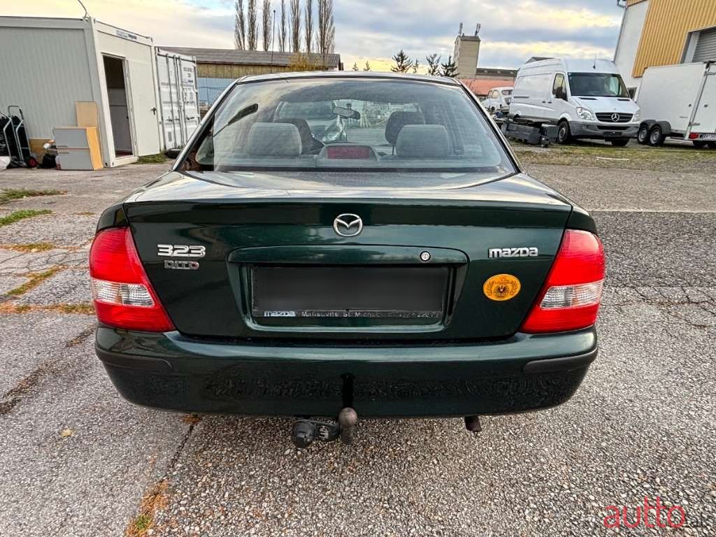 2001' Mazda 323 photo #4
