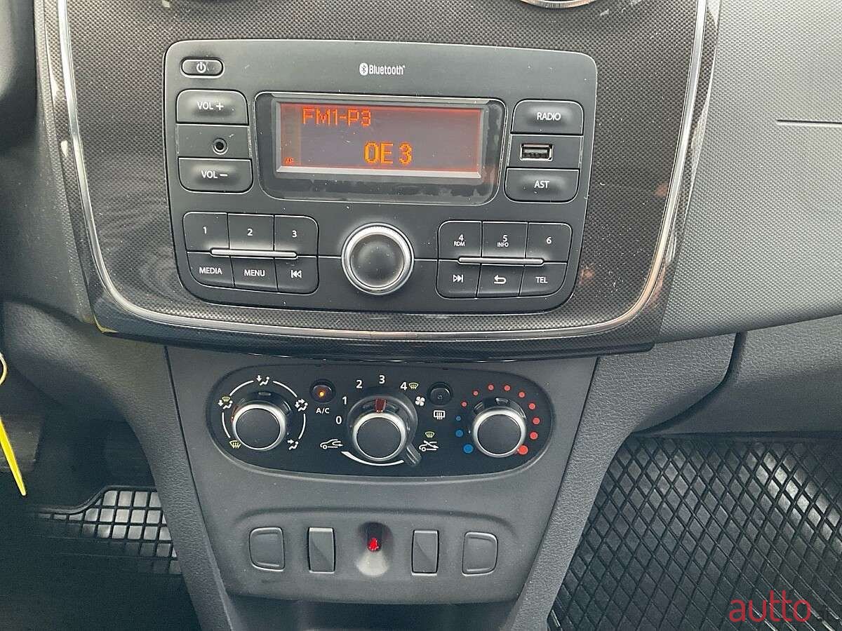 2018' Dacia Logan photo #5