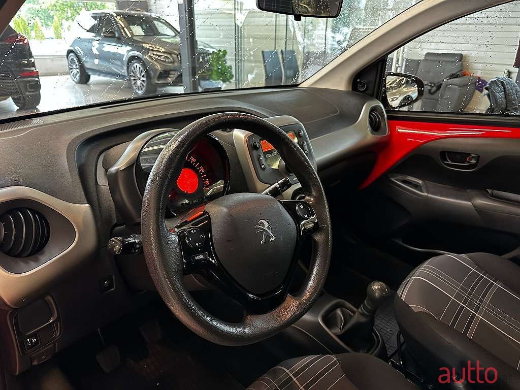 2018' Peugeot 108 photo #5