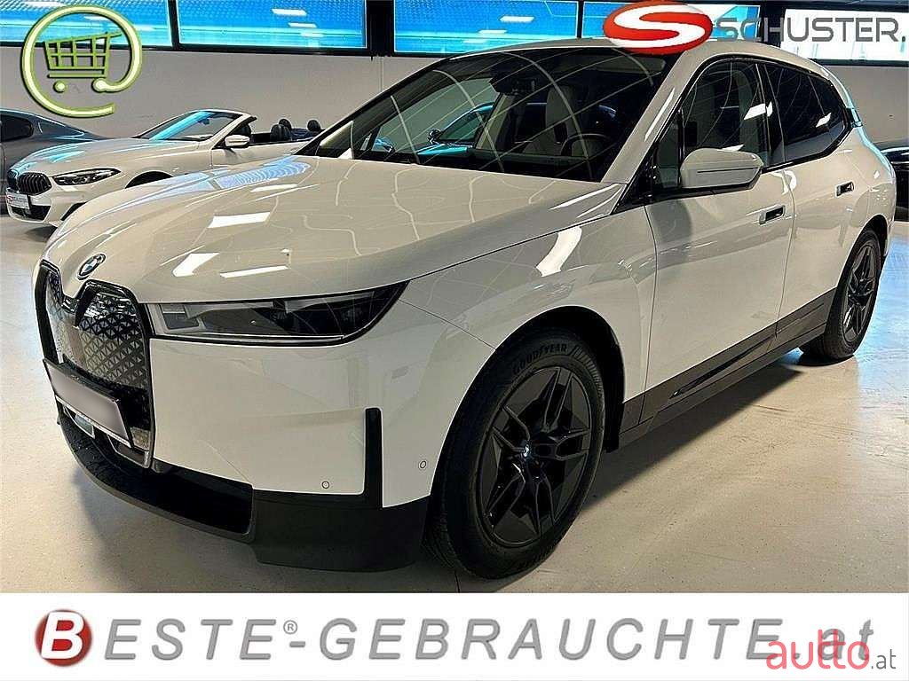 2022' BMW iX photo #2