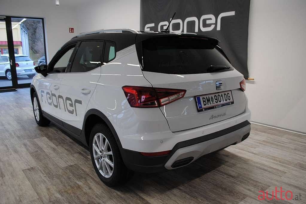 2022' SEAT Arona photo #4