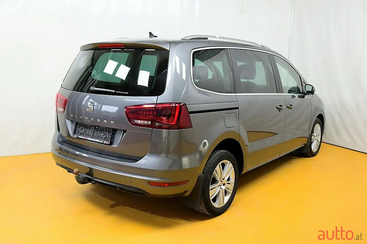 2015' SEAT Alhambra photo #4