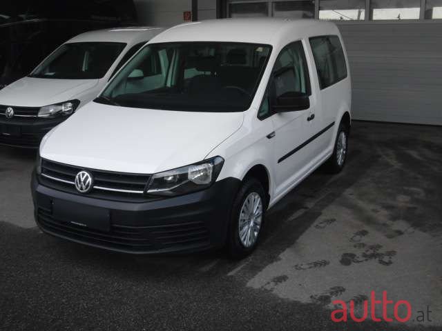 2016' Volkswagen Caddy photo #2