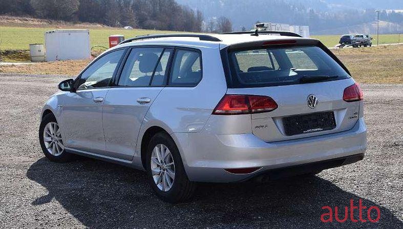2014' Volkswagen Golf photo #1