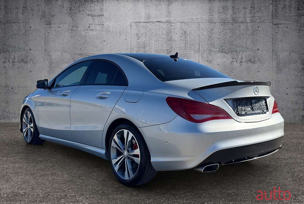 2013' Mercedes-Benz Cla-Klasse photo #3