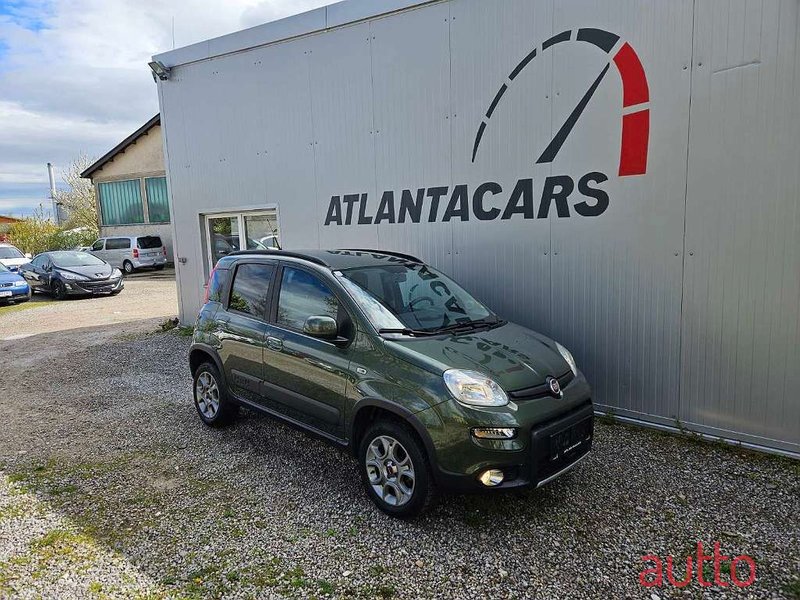 2016' Fiat Panda photo #3