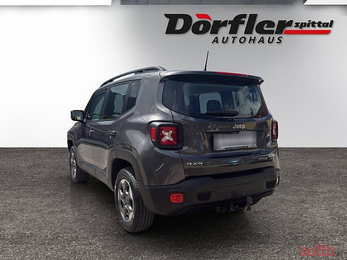 2016' Jeep Renegade photo #3