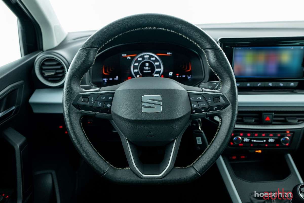 2024' SEAT Arona photo #5