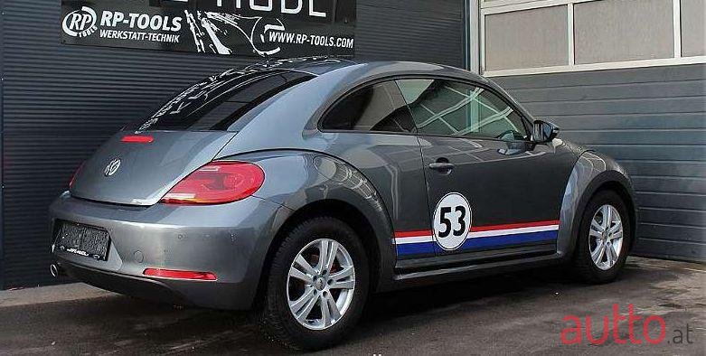 2011' Volkswagen Beetle photo #1