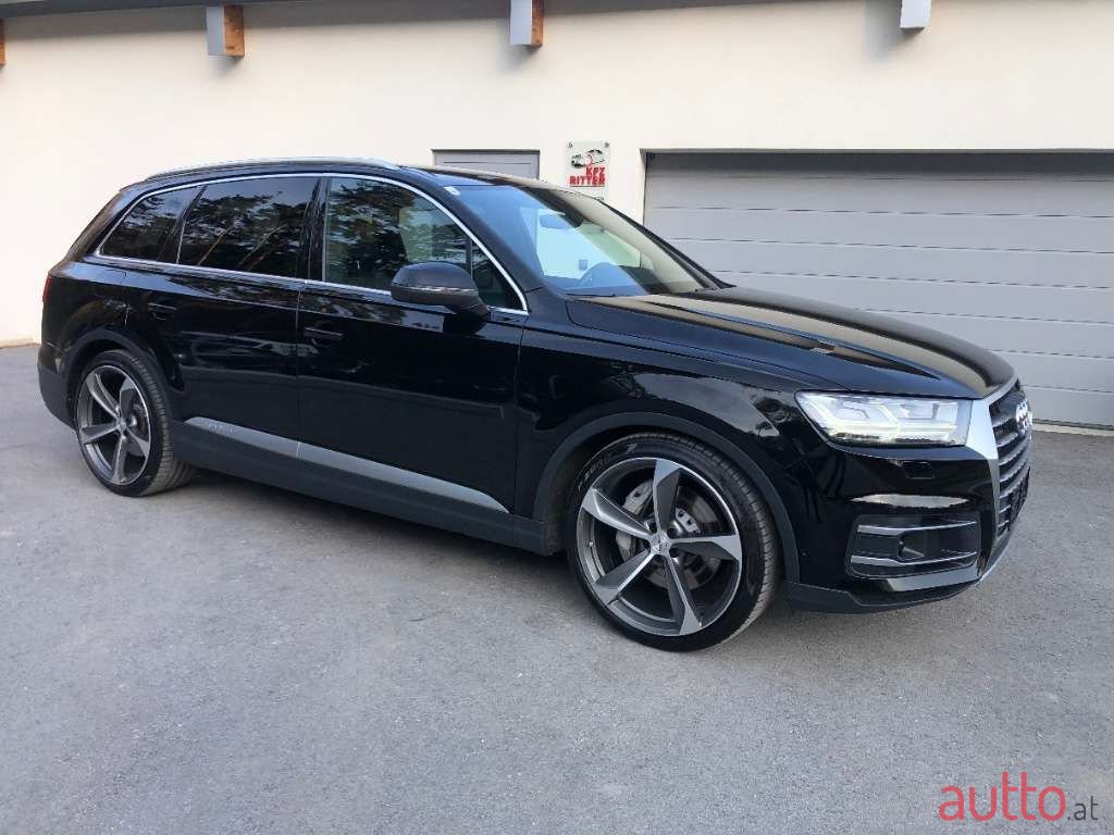2016' Audi Q7 photo #1
