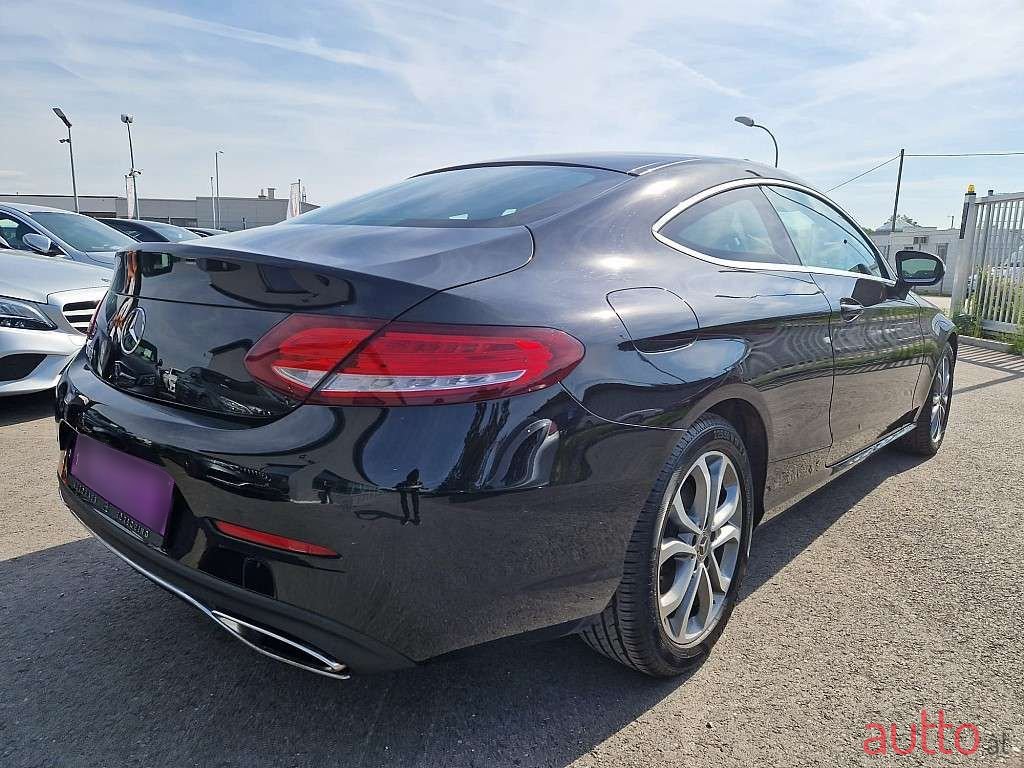 2018' Mercedes-Benz C-Klasse photo #5