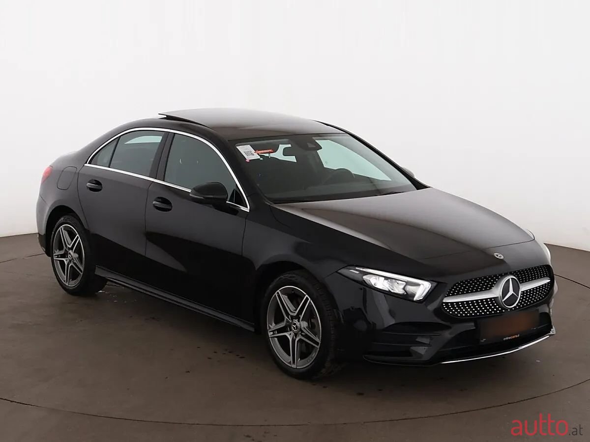 2022' Mercedes-Benz A-Klasse photo #3