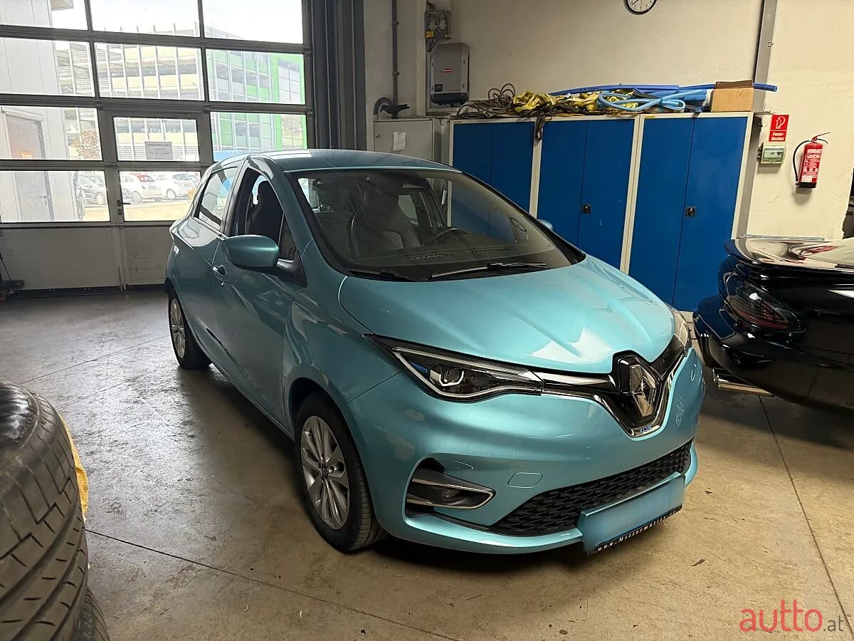 2020' Renault Zoe photo #1