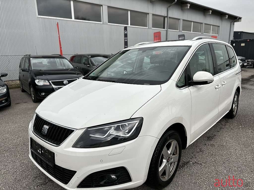 2012' SEAT Alhambra photo #1