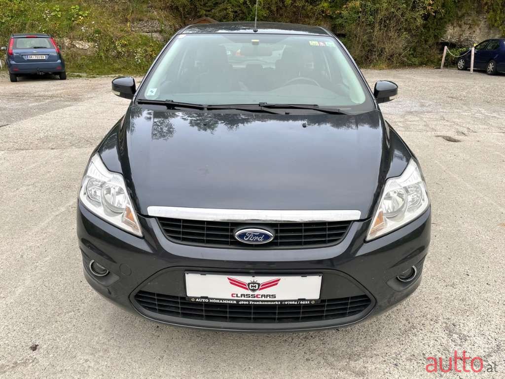 2009' Ford Focus photo #2