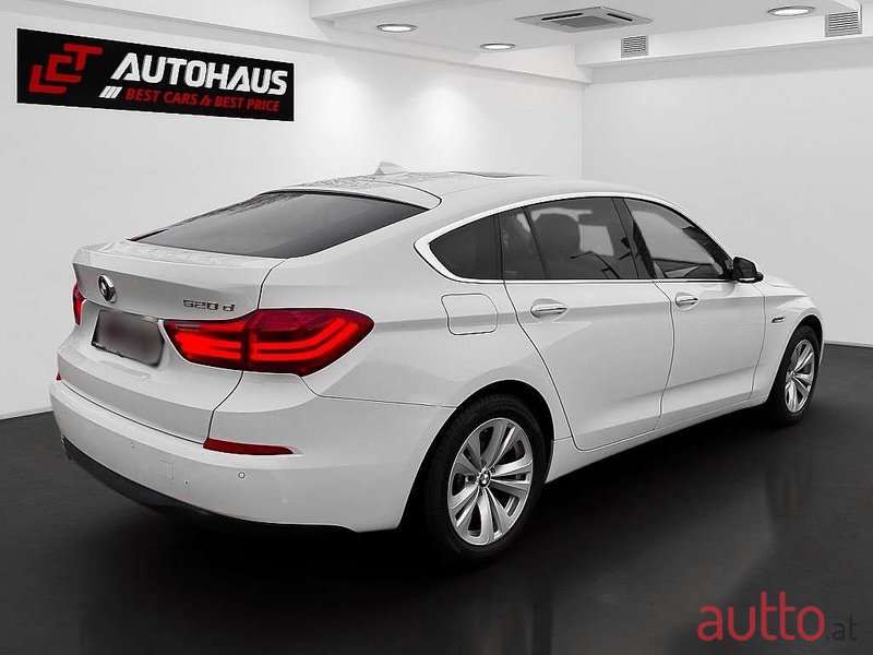 2015' BMW 5Er-Reihe photo #6