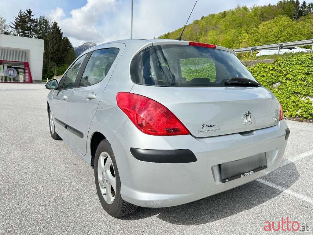 2009' Peugeot 308 photo #6