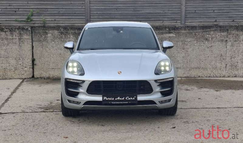 2016' Porsche Macan photo #1