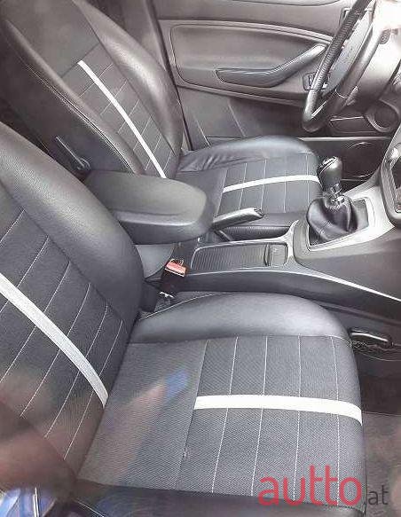 2009' Ford Kuga photo #1