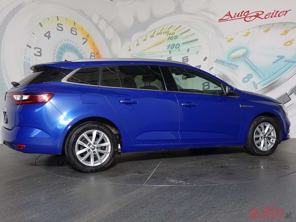 2018' Renault Megane photo #2