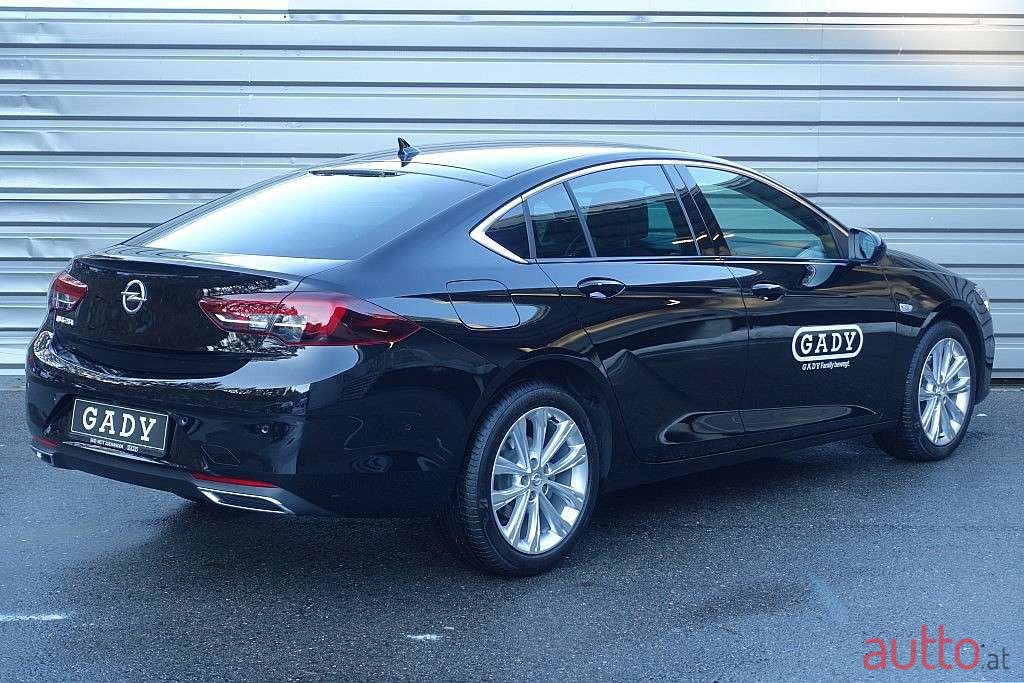 2021' Opel Insignia photo #4
