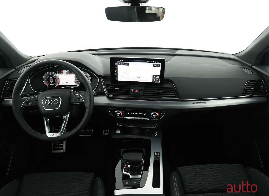 2022' Audi Q5 photo #3