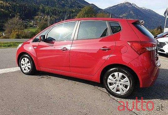 2012' Hyundai Ix20 photo #1