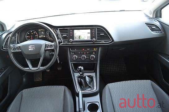 2015' SEAT Leon photo #3