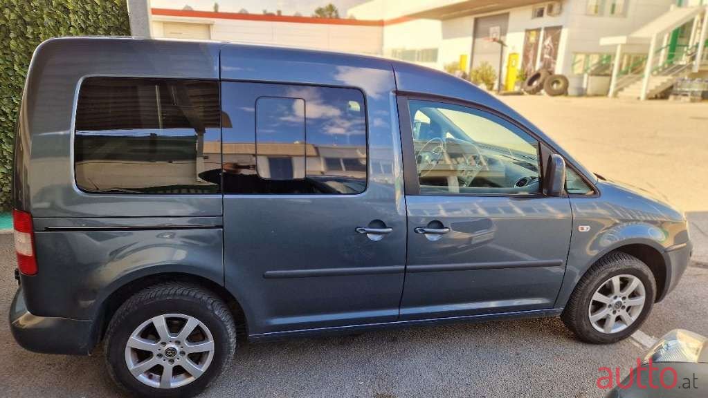 2007' Volkswagen Caddy photo #6