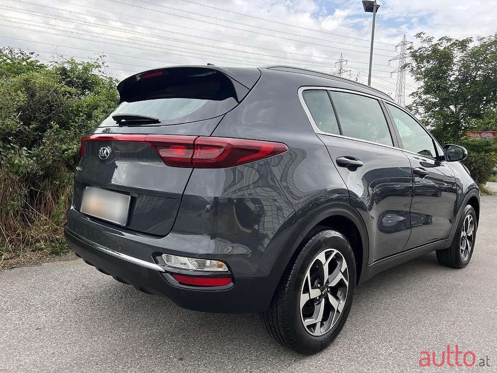 2019' Kia Sportage photo #2