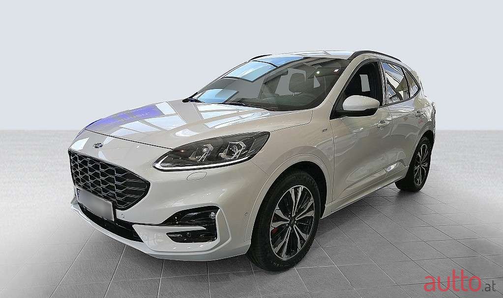 2020' Ford Kuga photo #2