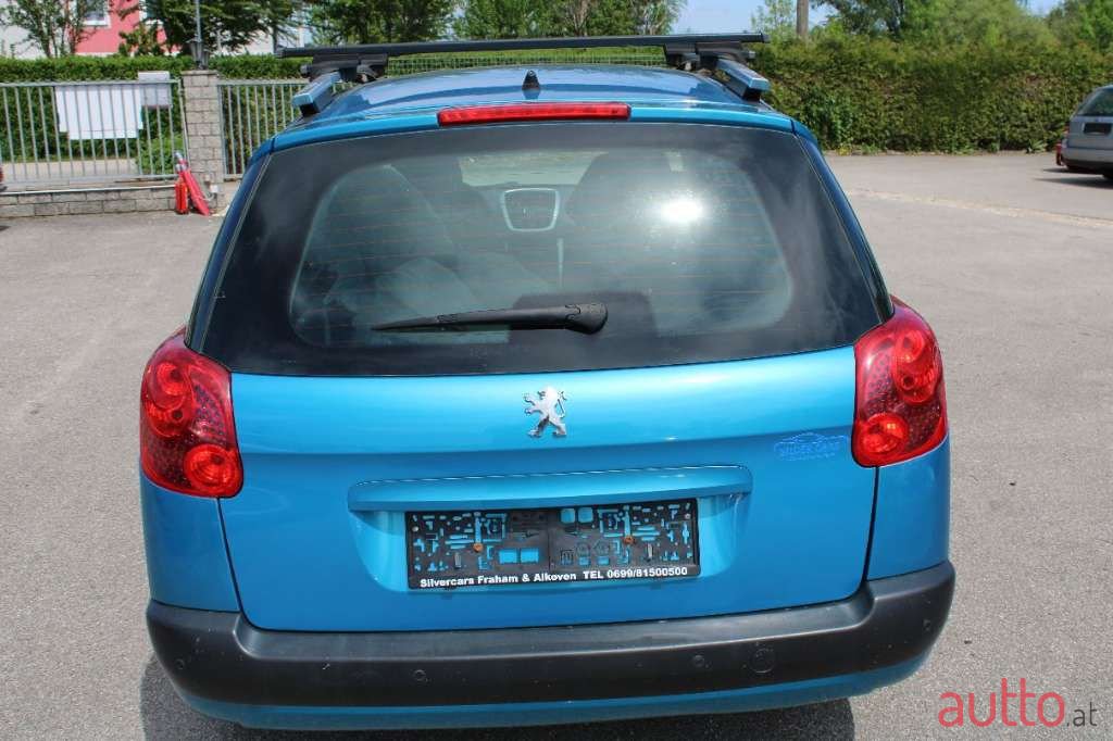 2012' Peugeot 207 photo #6