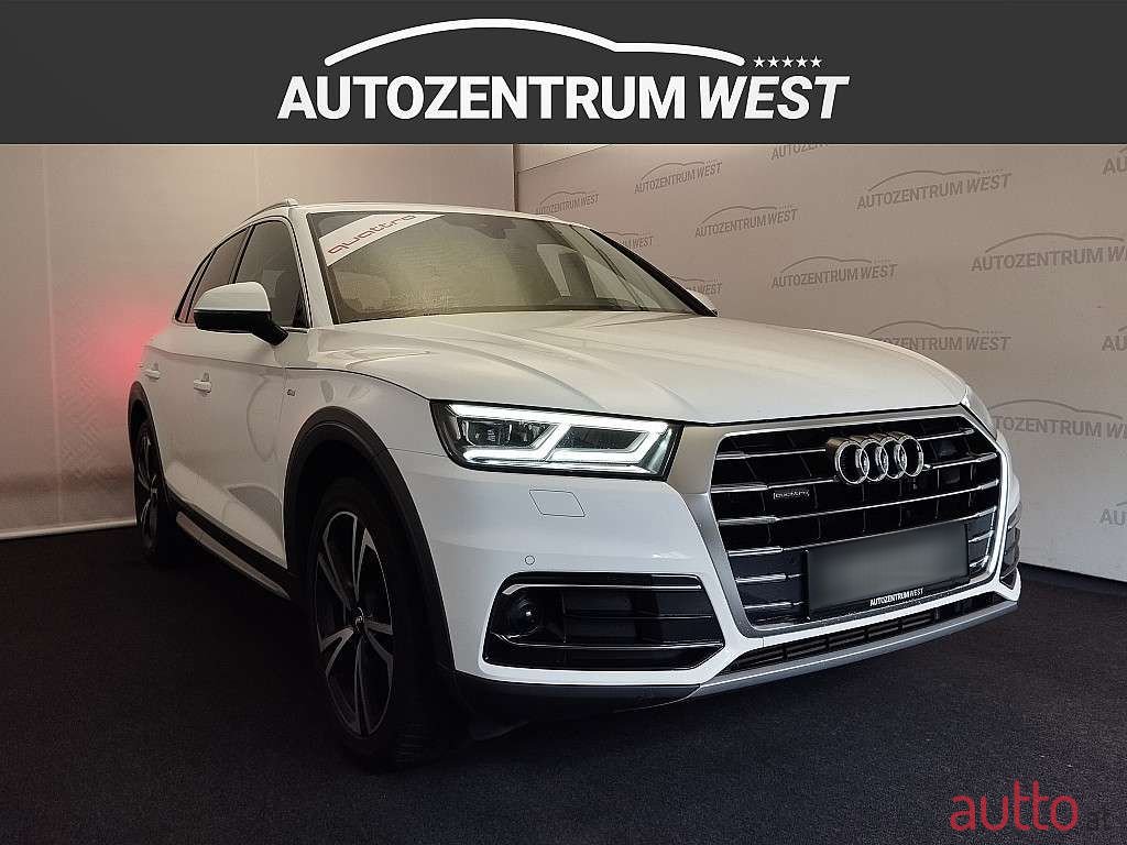 2020' Audi Q5 photo #3