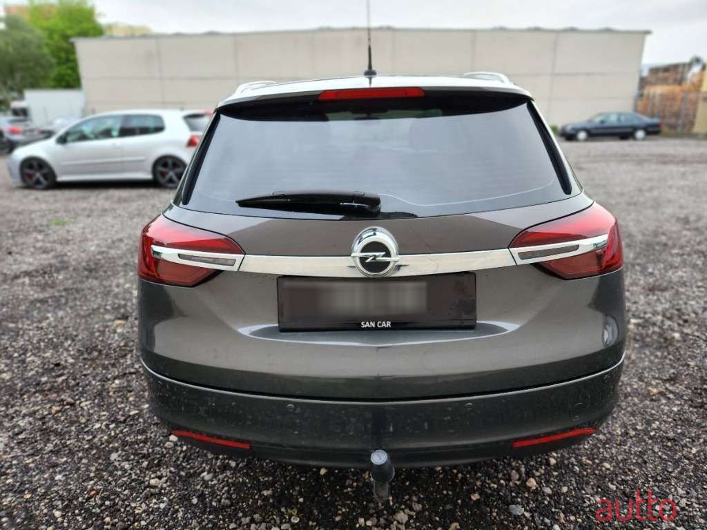 2015' Opel Insignia photo #5
