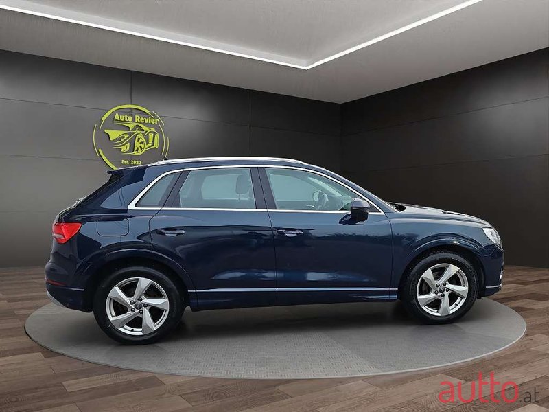 2020' Audi Q3 photo #6