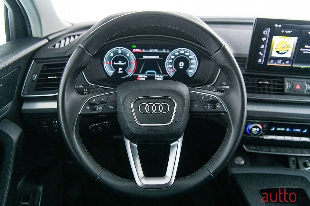 2022' Audi Q5 photo #6