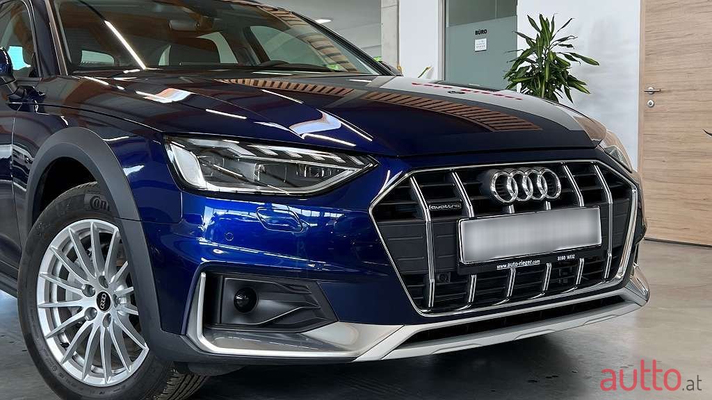2023' Audi A4 Allroad photo #4