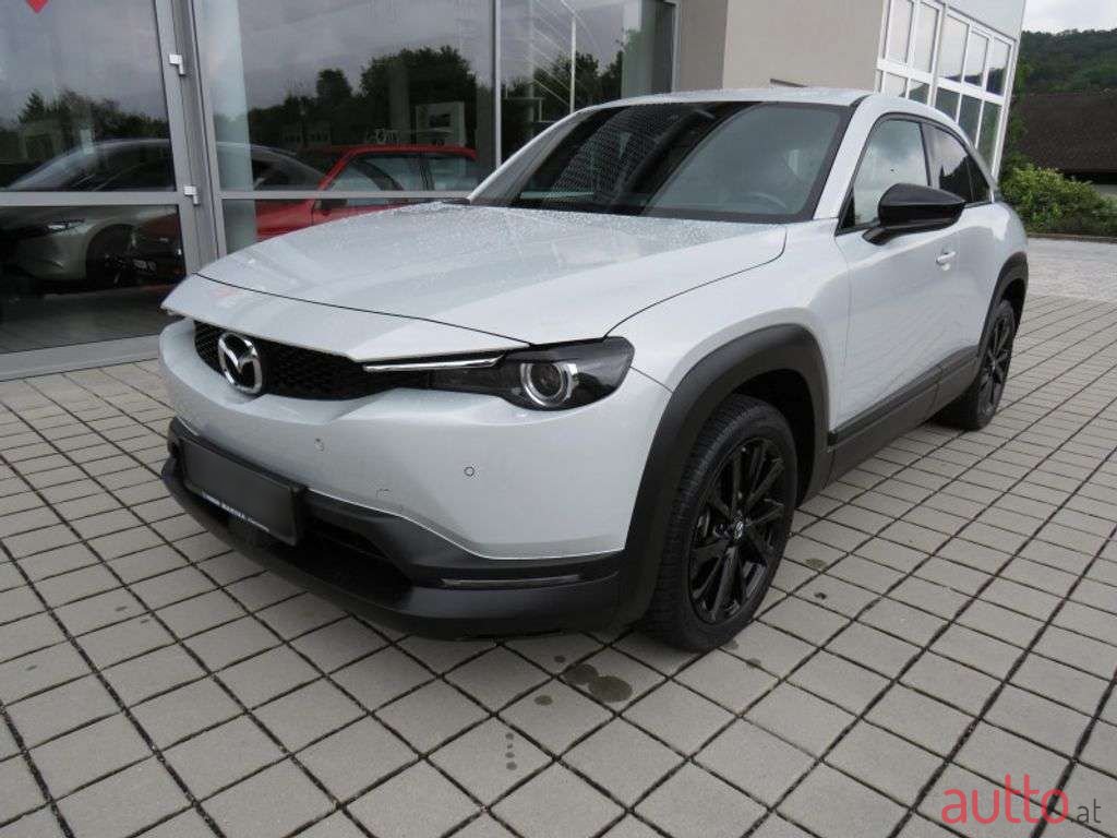 2020' Mazda MX-30 photo #6