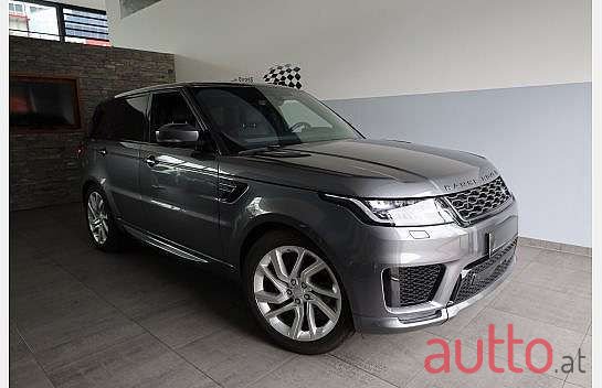 2018' Land Rover Range Rover Sport photo #1