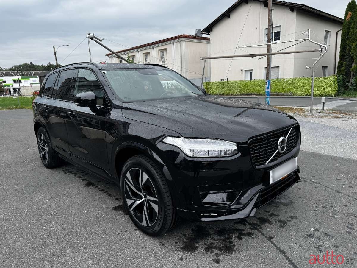 2021' Volvo XC90 photo #3
